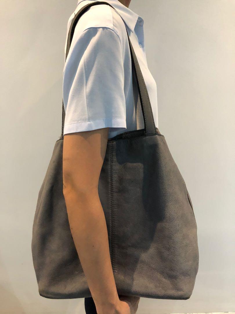 Used leather tote bags clearance