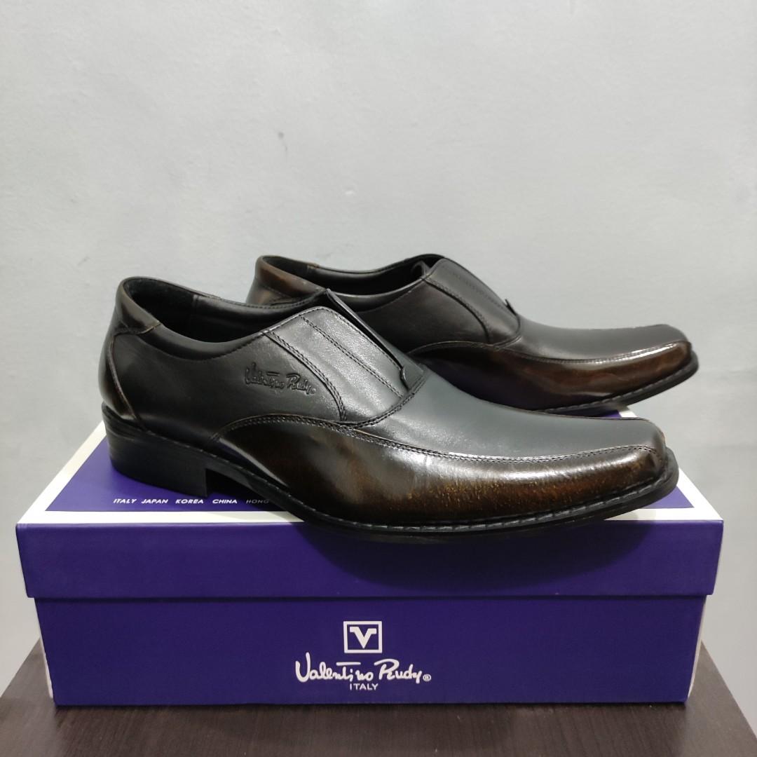 Valentino sale rudy shoes