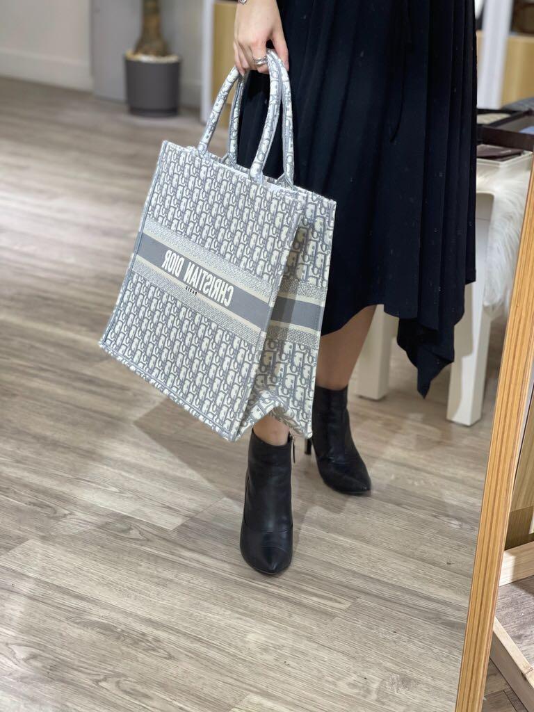 Dior book hotsell tote men