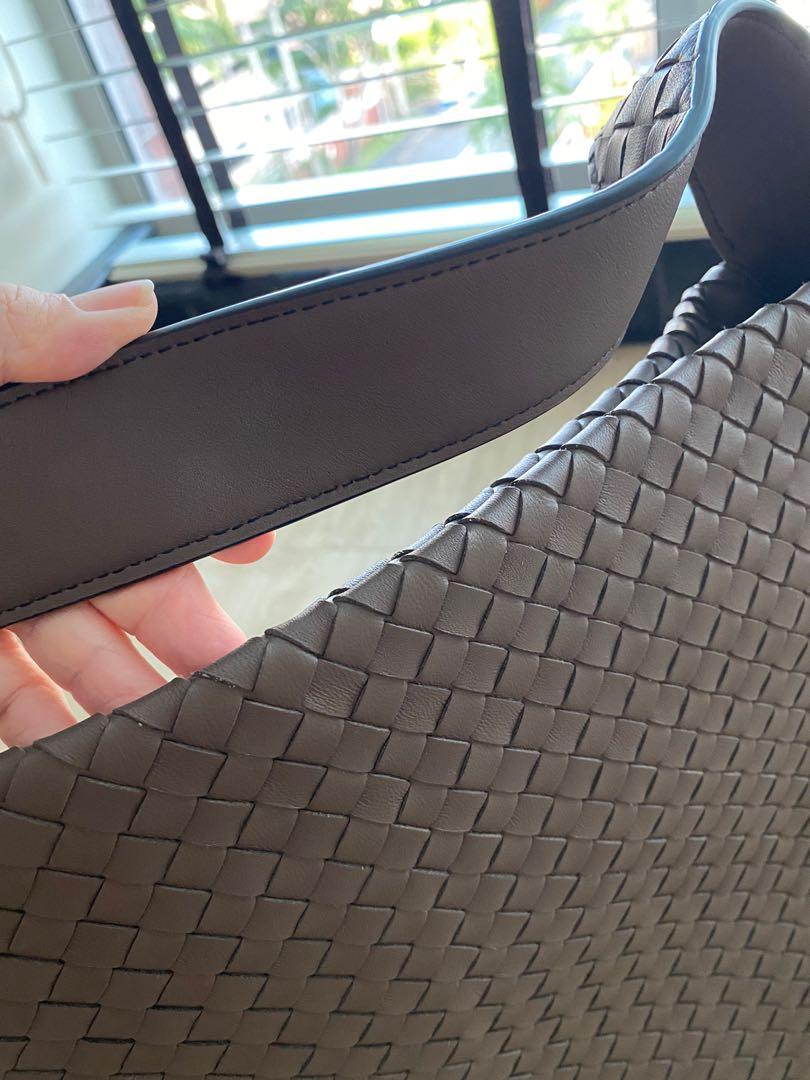 Brand new authentic Bottega Veneta City Veneta in New Steel Women s Fashion Bags Wallets Cross body Bags on Carousell