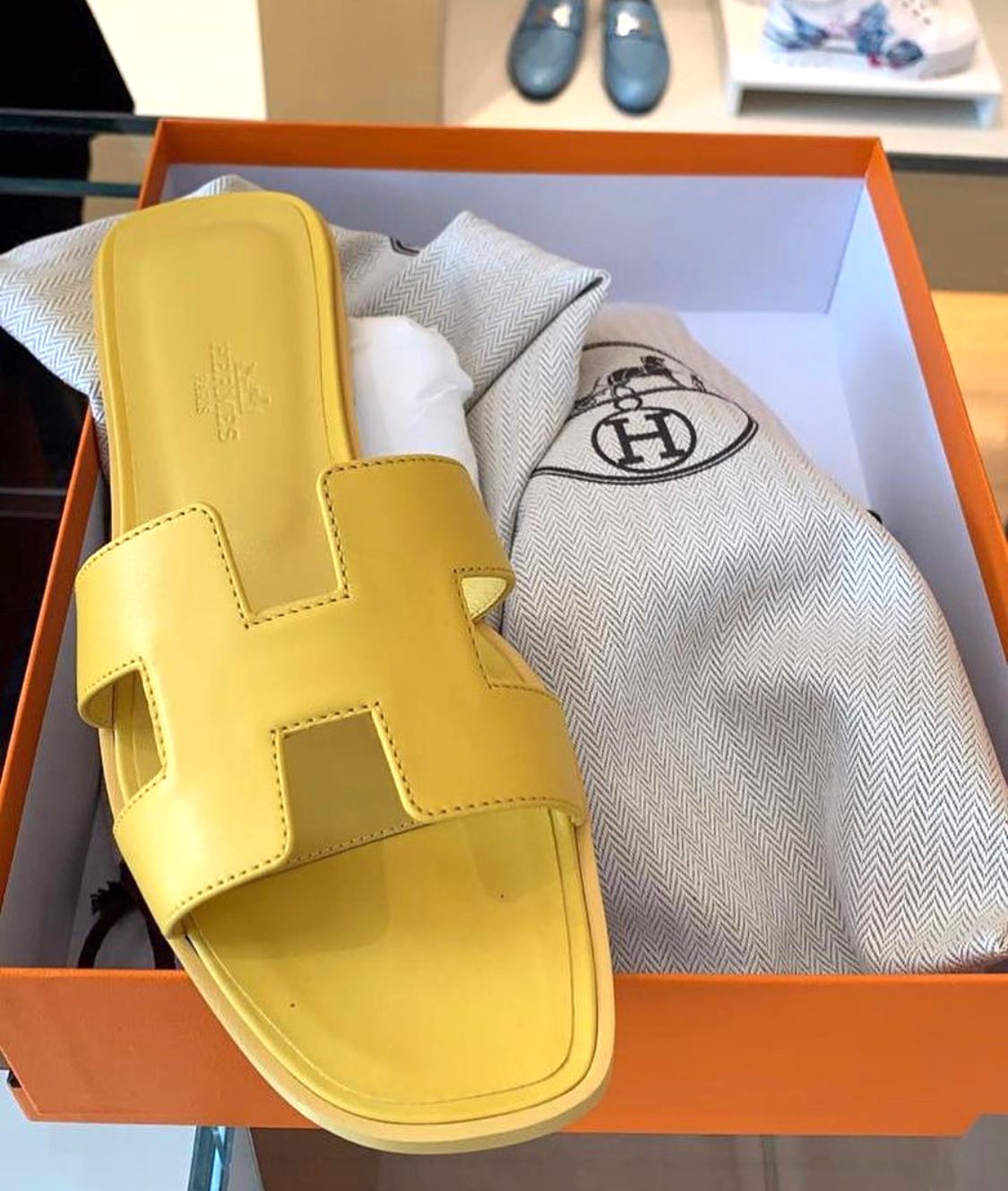 Hermes oran yellow deals