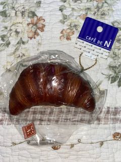（分類：）位於 。 由 makeupstore001 提交（商品編號 1059384252，圖片 1）。簡介： 。