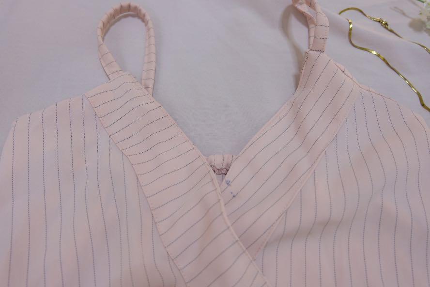 Pastel Pink Button Down Dress (Category: Dresses) located in Quezon City. Submitted by tonscollection (Listing ID 1059249915, Image 2). Description: Preloved Note: may stain sa baba Used but in good condition Manage your expectation Color may vary due to lighting Shipping fee: 85php within Metro Manila 95php outside Metro Manila We have cash on delivery for payment option. 1-2 days reservation only. Payment for Delivery shall be shouldered by buy
