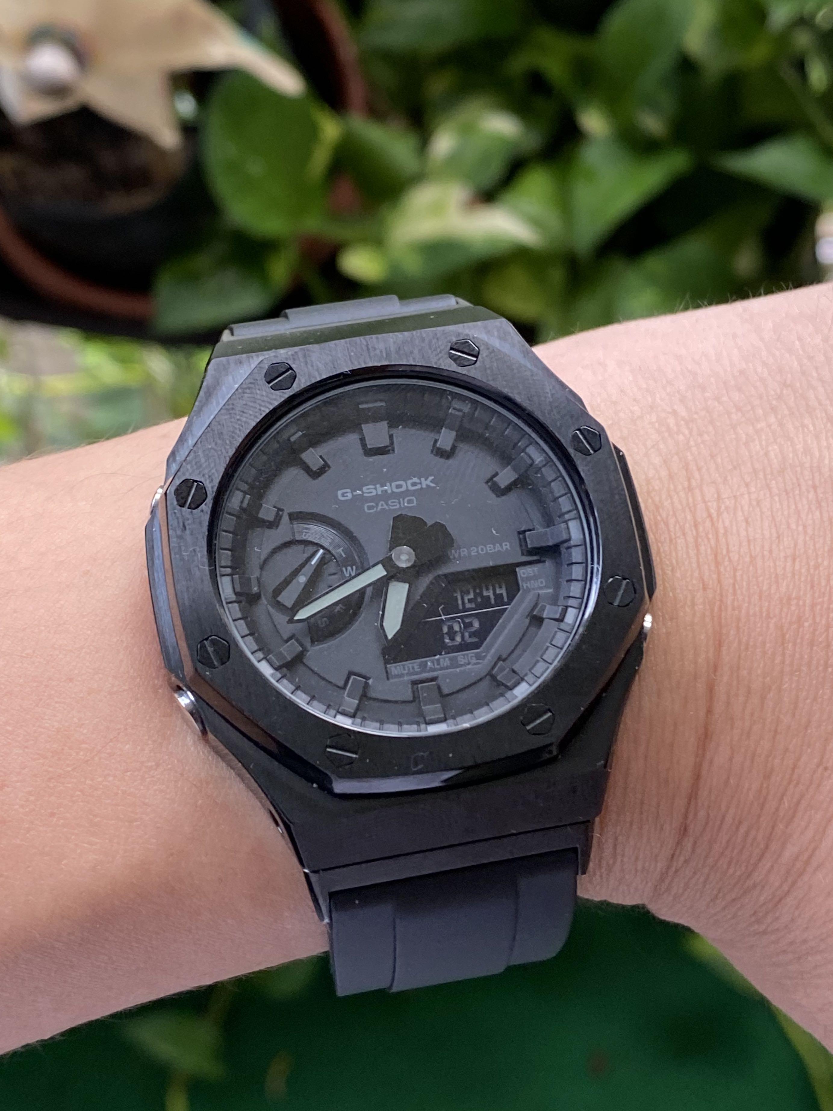 G store shock clasp