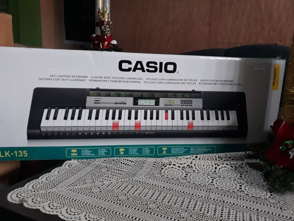 Casio lk 135 sustain pedal best sale