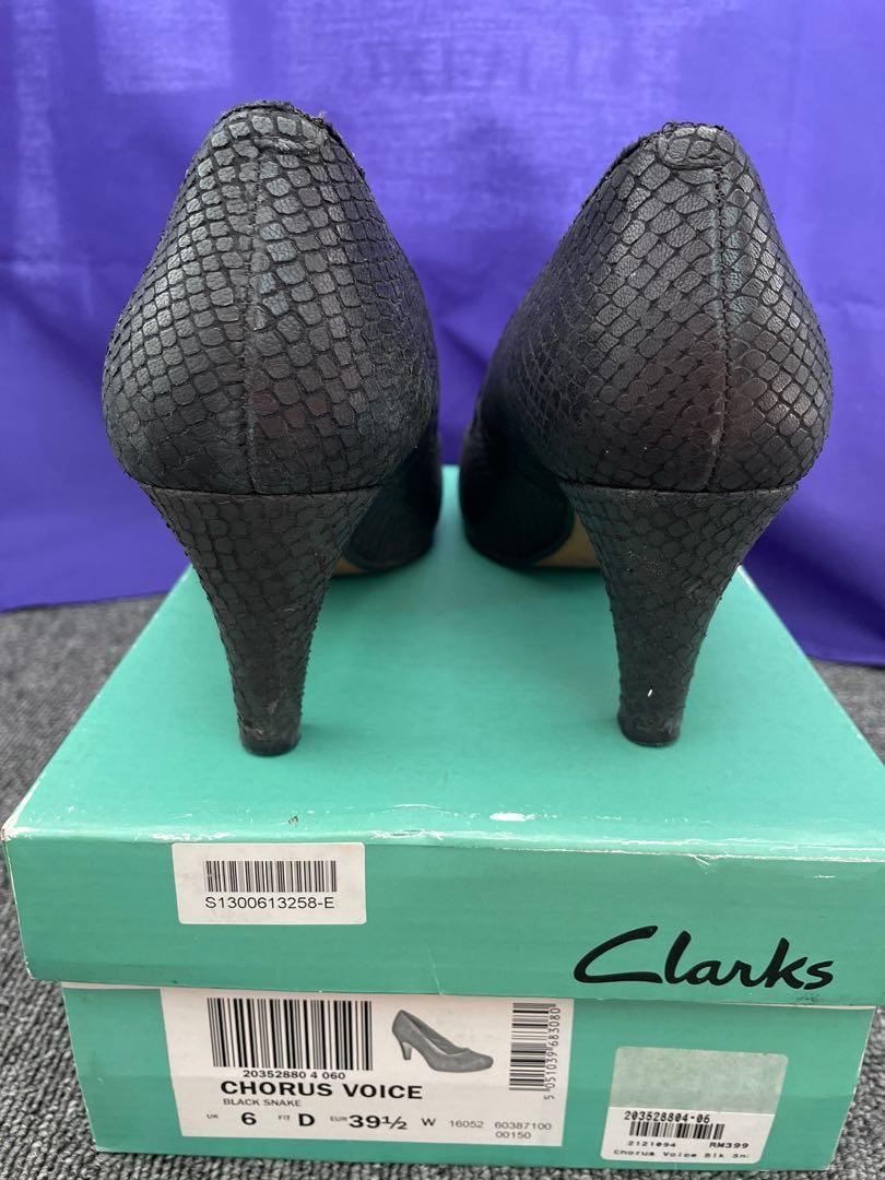 clarks chorus voice black