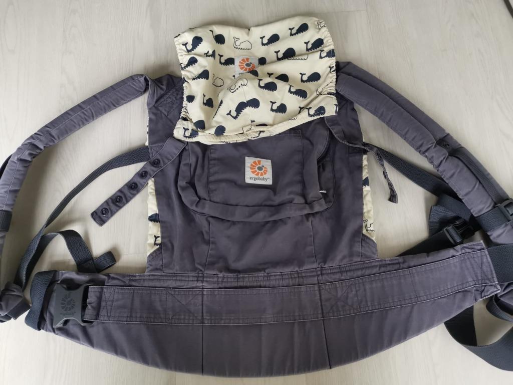 Ergobaby Original Bundle of Joy Baby Marine Carrier with Easy Snug Infant Insert