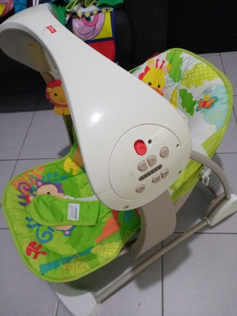 Fisher Price Rocker Swing, Babies & Kids, Infant Playtime on Carousell