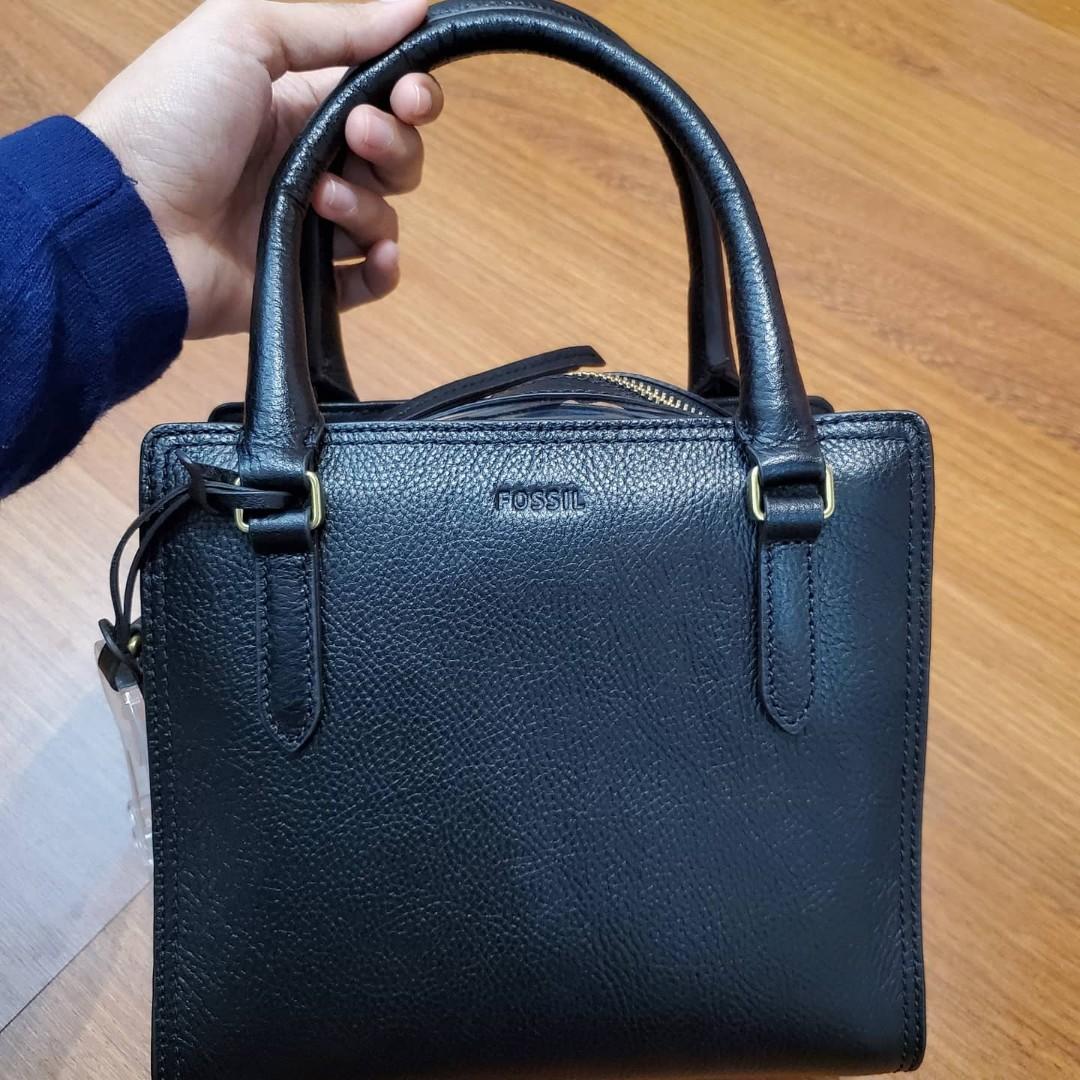 Fossil hope 2025 crossbody