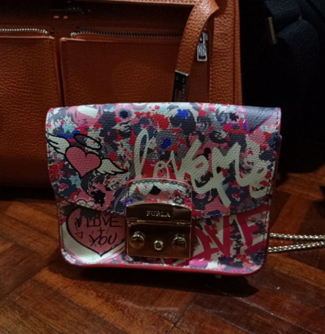 Furla love clearance