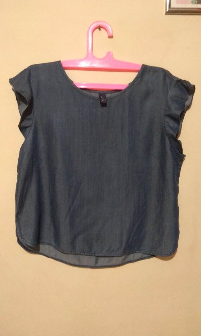 GAP Ruffle Blouse big size, Fesyen 