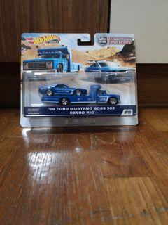 Hot Wheels premium team transport('69 Ford Mustang Boss 302 with retro rig)