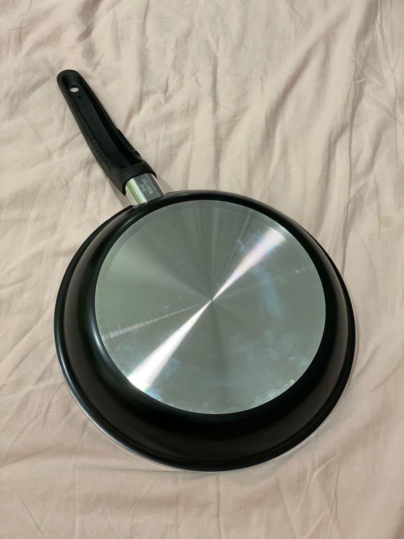 IKEA Kavalkad Frying Pan Teflon Non Stick, Furniture & Home Living