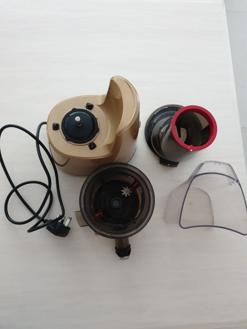 Kuvings Slow juicer C7000, TV & Home Appliances, Kitchen Appliances