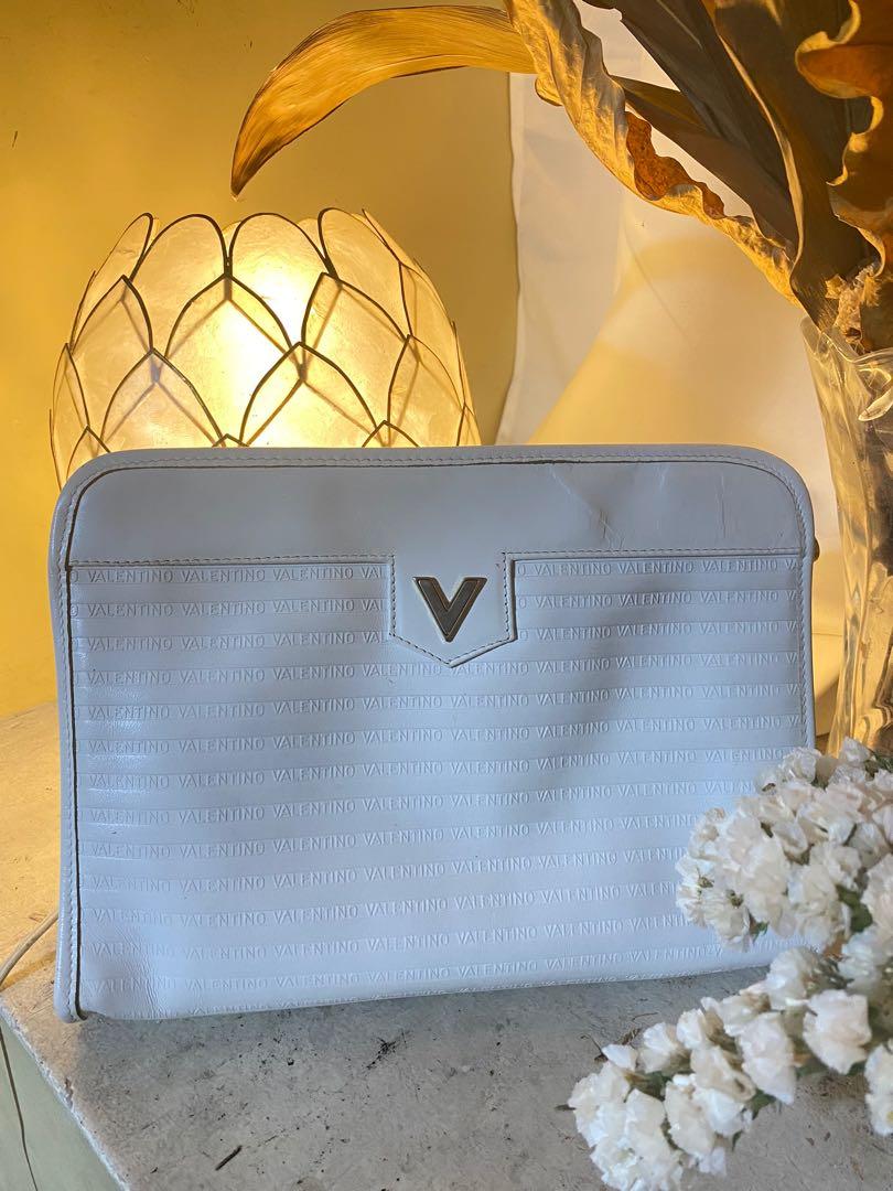 Clutch bags at legit 2025