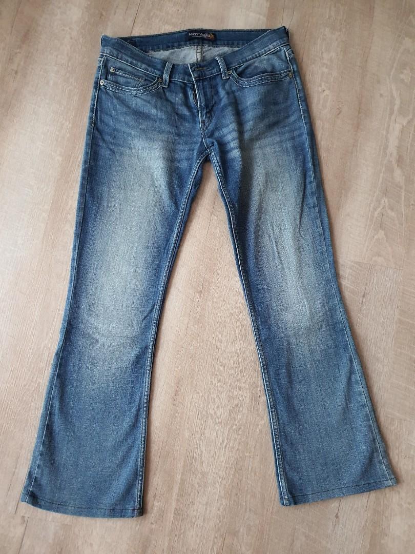 size 7 in levis