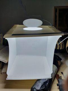 Lightbox (small)