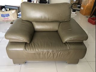 (Category: ) located in . Submitted by divyakaur (Listing ID 1059239683, Image 1). Description: .
