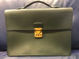 （分類：）位於 。 由 secretchambers 提交（商品編號 1059400292，圖片 1）。簡介： 。