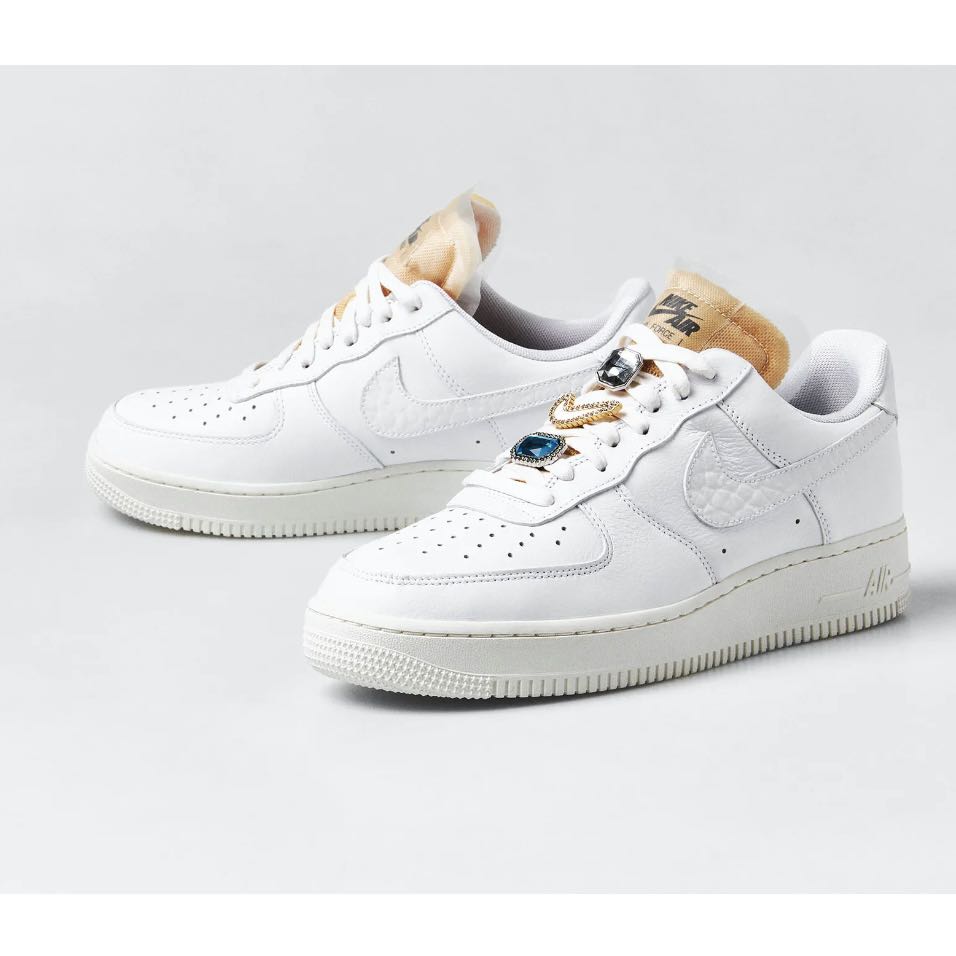 NIKE AIR FORCE 1 '07 LX BLING, Women's Fashion, Footwear, Sneakers on  Carousell