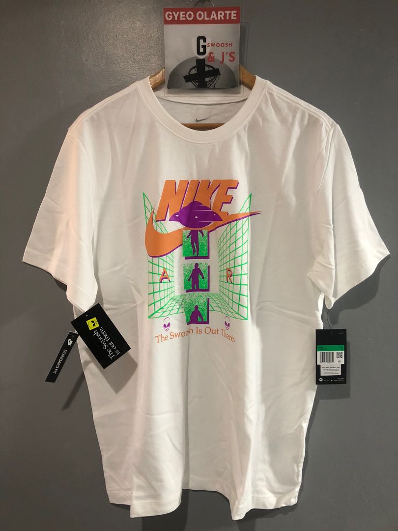 Nike alien tee Men s Fashion Activewear on Carousell