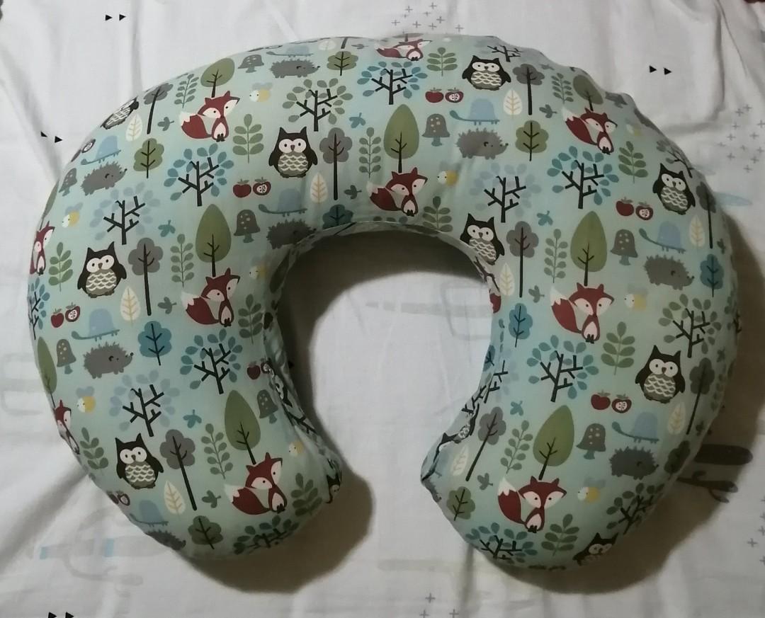 chicco nursing pillow