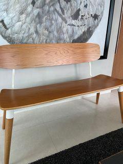 OM Furniture Bench