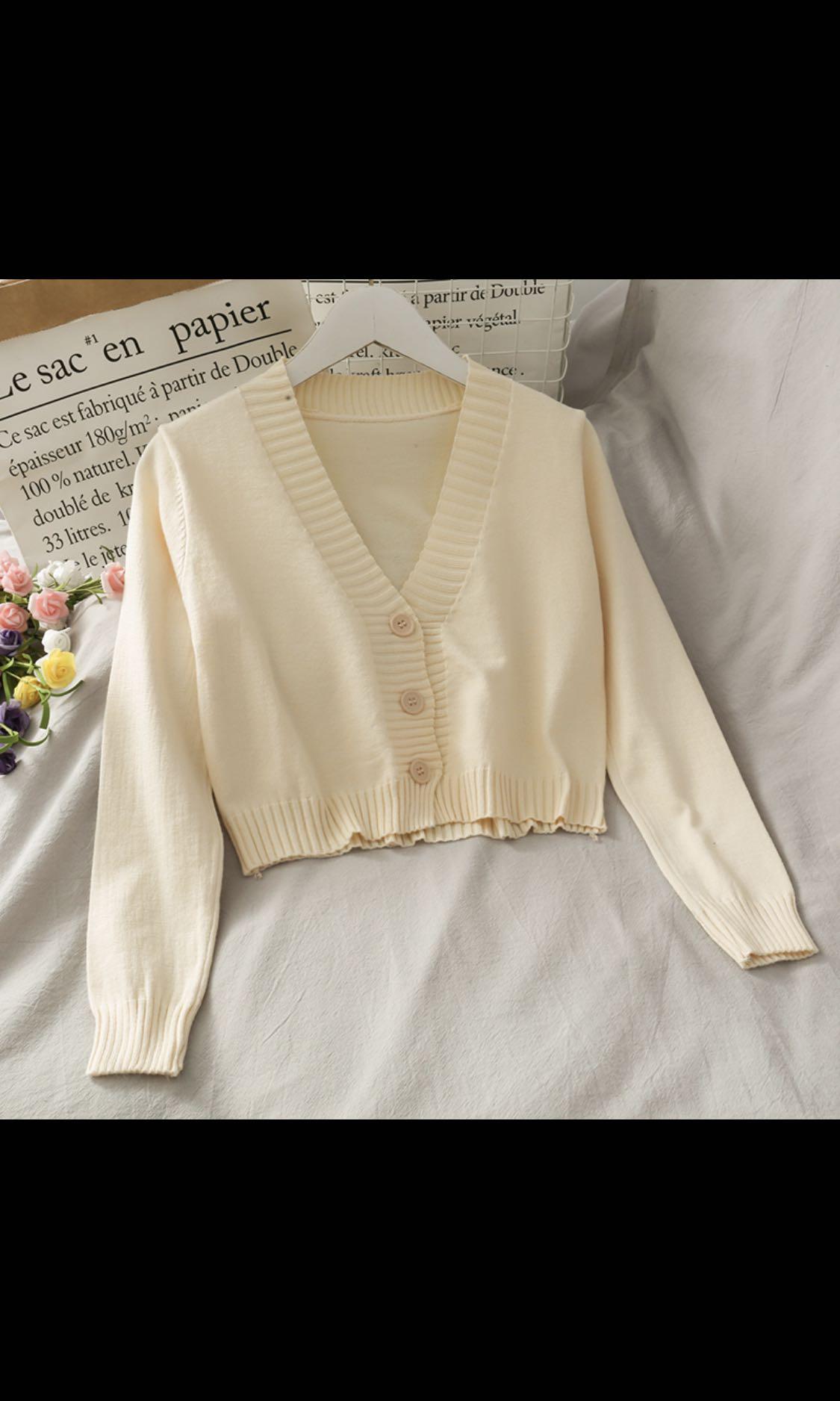 Pale yellow button up cropped cardigan 
