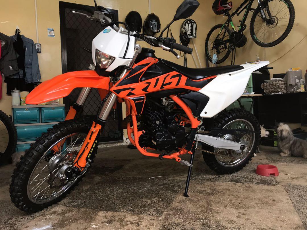 Rusi online 200cc enduro