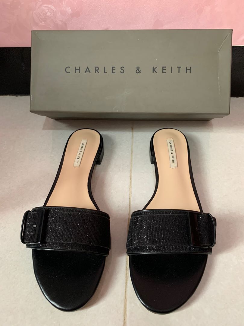 Sandal wanita discount charles and keith