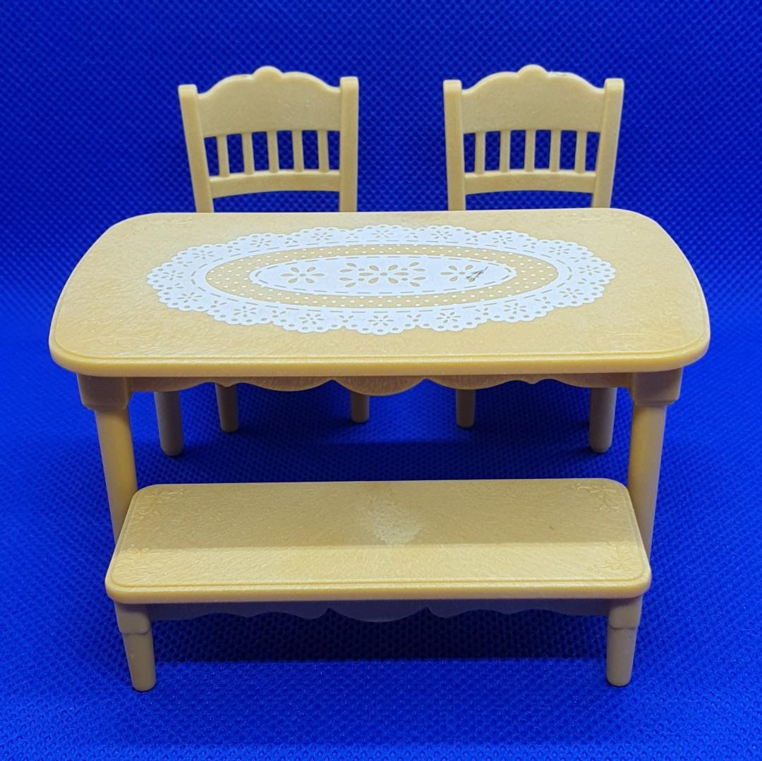 sylvanian table and chairs