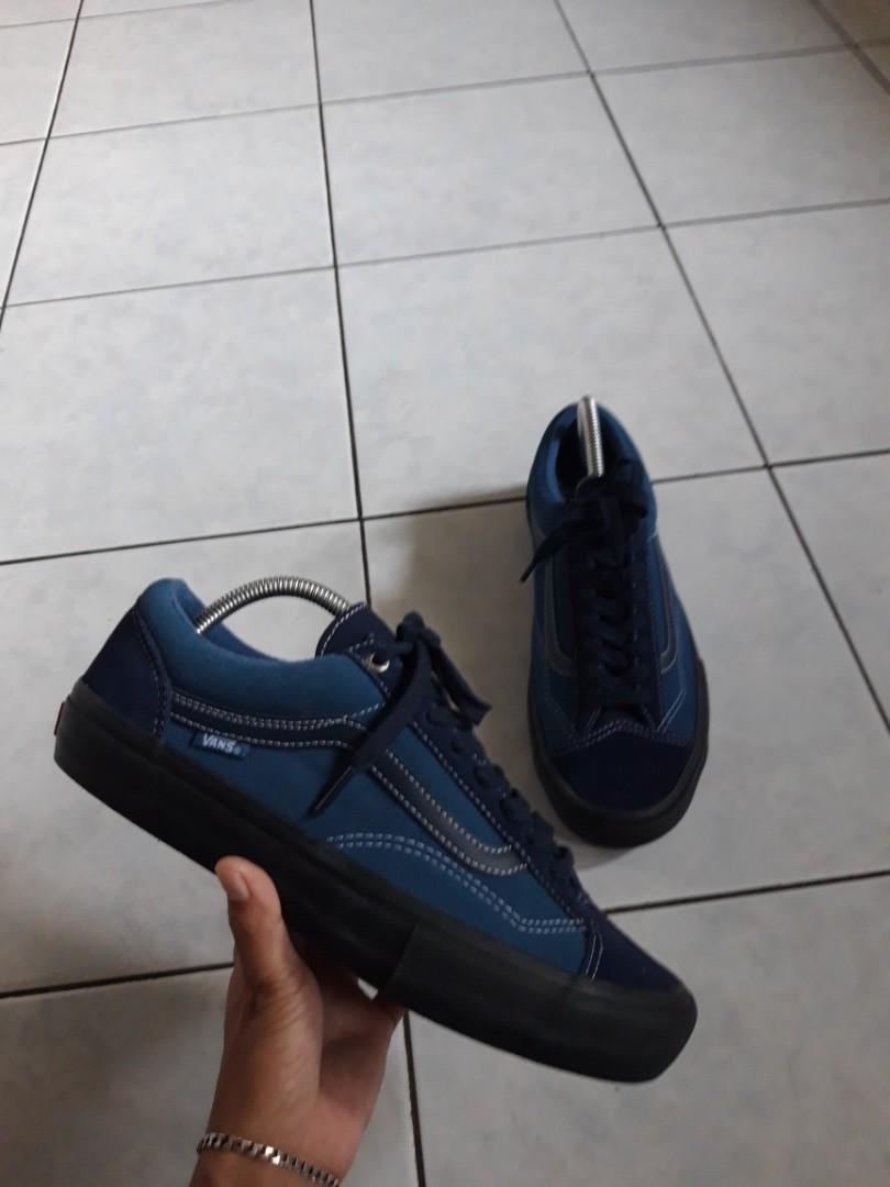 vans style 36 navy