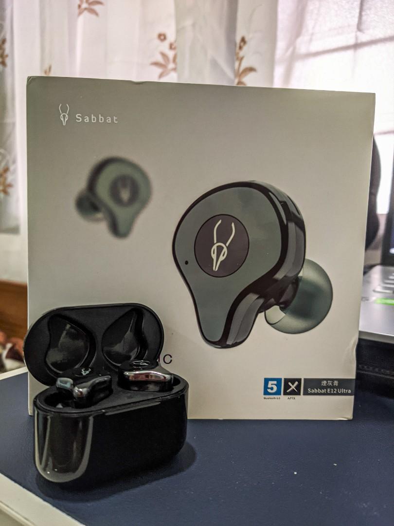 Sabbat e12 hot sale noise cancelling