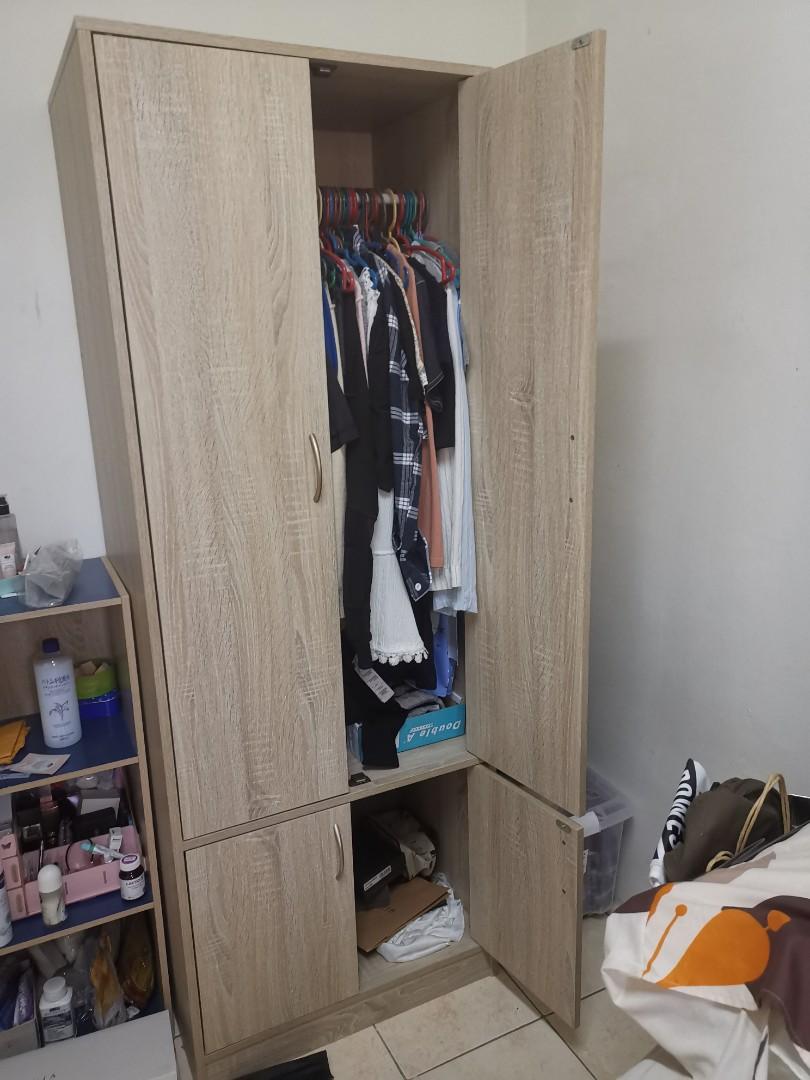 Double shop layer wardrobe