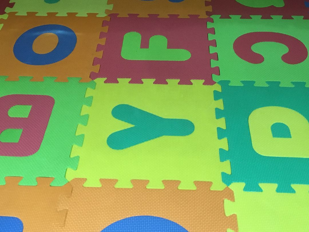 48 pcs 30x30cm interlocking form floor puzzle tiles/ mat, Babies & Kids