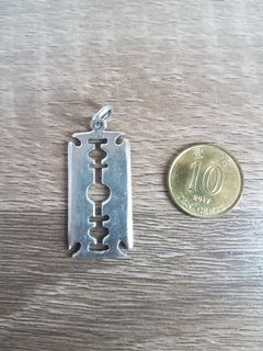 （分類：）位於 。 由 jacovski 提交（商品編號 1053492431，圖片 1）。簡介： 。