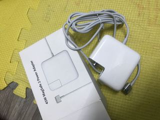 （分類：）位於 。 由 harryche 提交（商品編號 1053459345，圖片 1）。簡介： 。