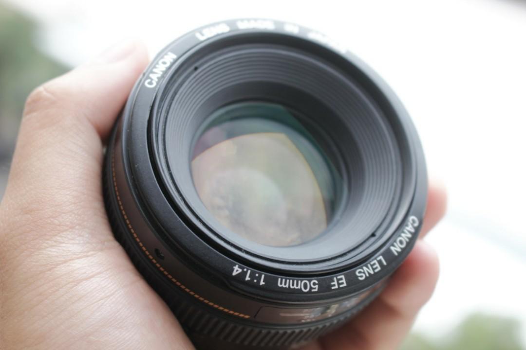 awalbulan lensa fix canon 50mm f1 4 ultrasonic