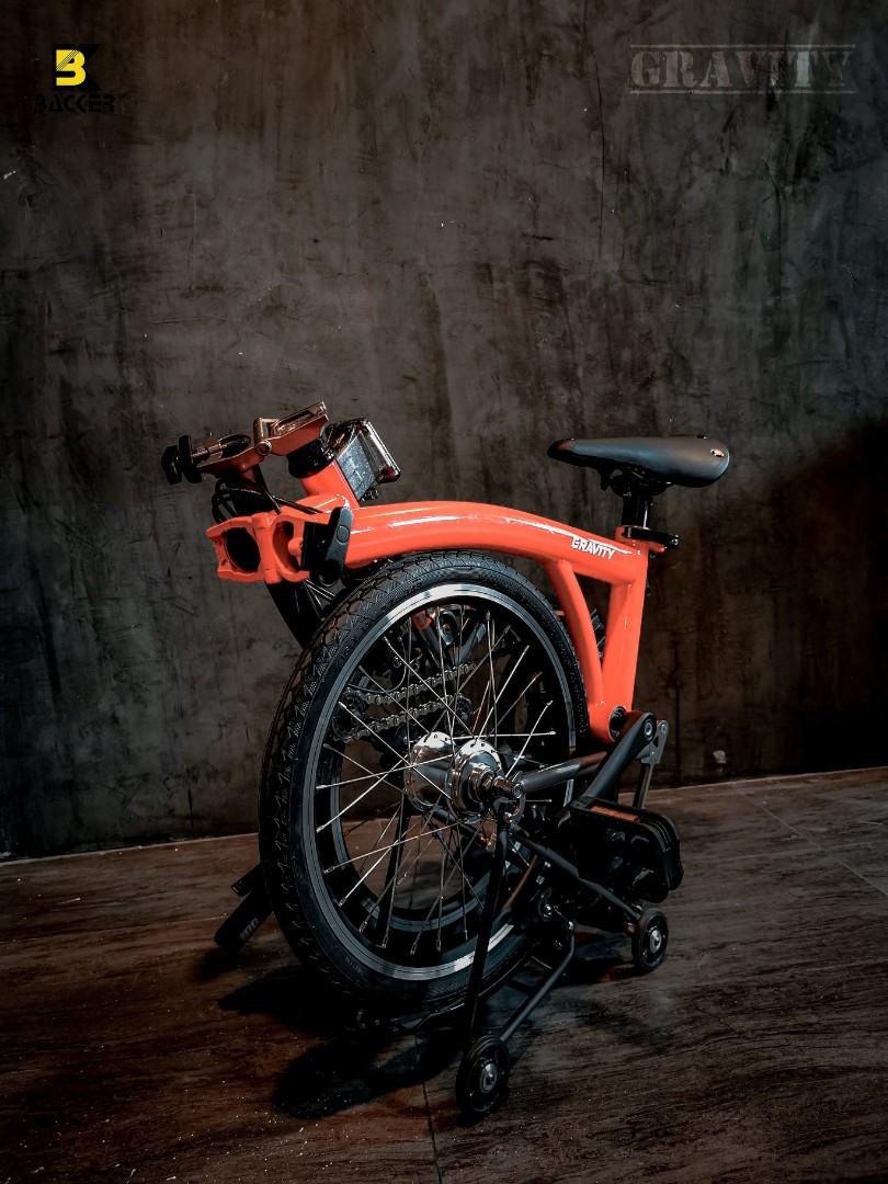 gravity folding bike