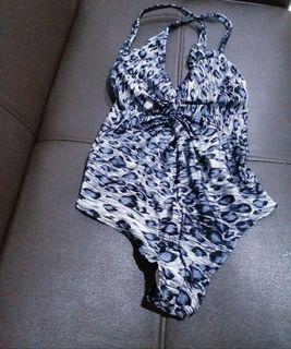 Baju renang leopard Size 11 L