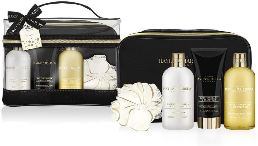 Weekend bag gift hotsell set