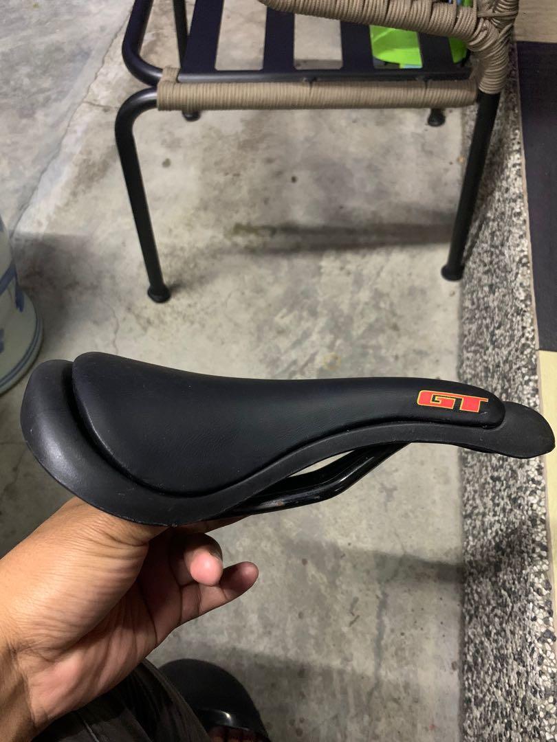 Bmx seat saddle GT nos