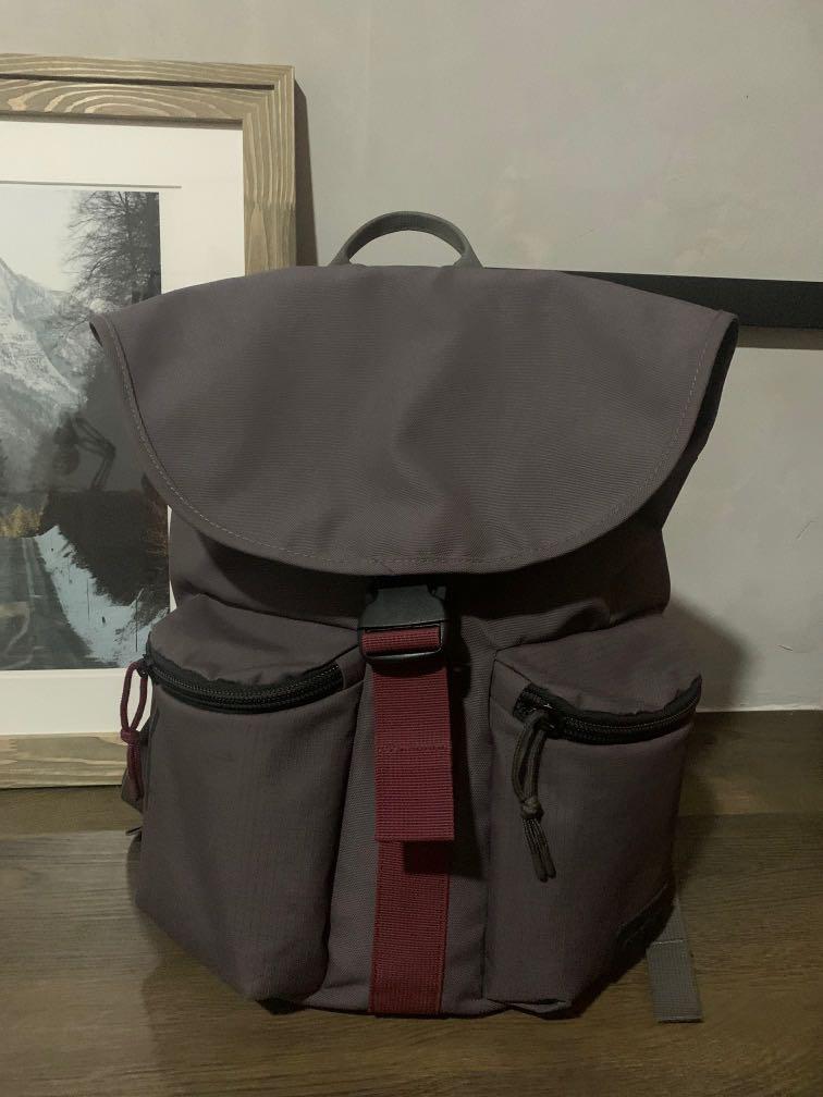 crumpler extrovert backpack