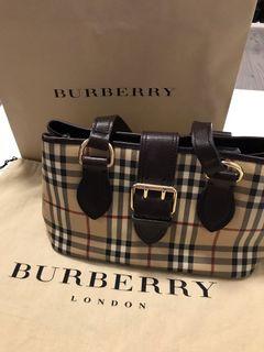 EUC Authentic Burberry Haymarket Check Shoulder Bag