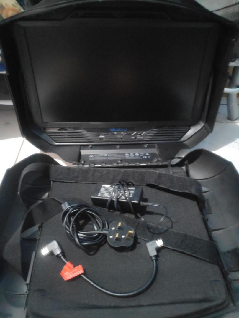 Gaems Vanguard Portable Gaming Monitor For Ps3 Ps4 Nintendo Switch Video Gaming Video Game Consoles Nintendo On Carousell