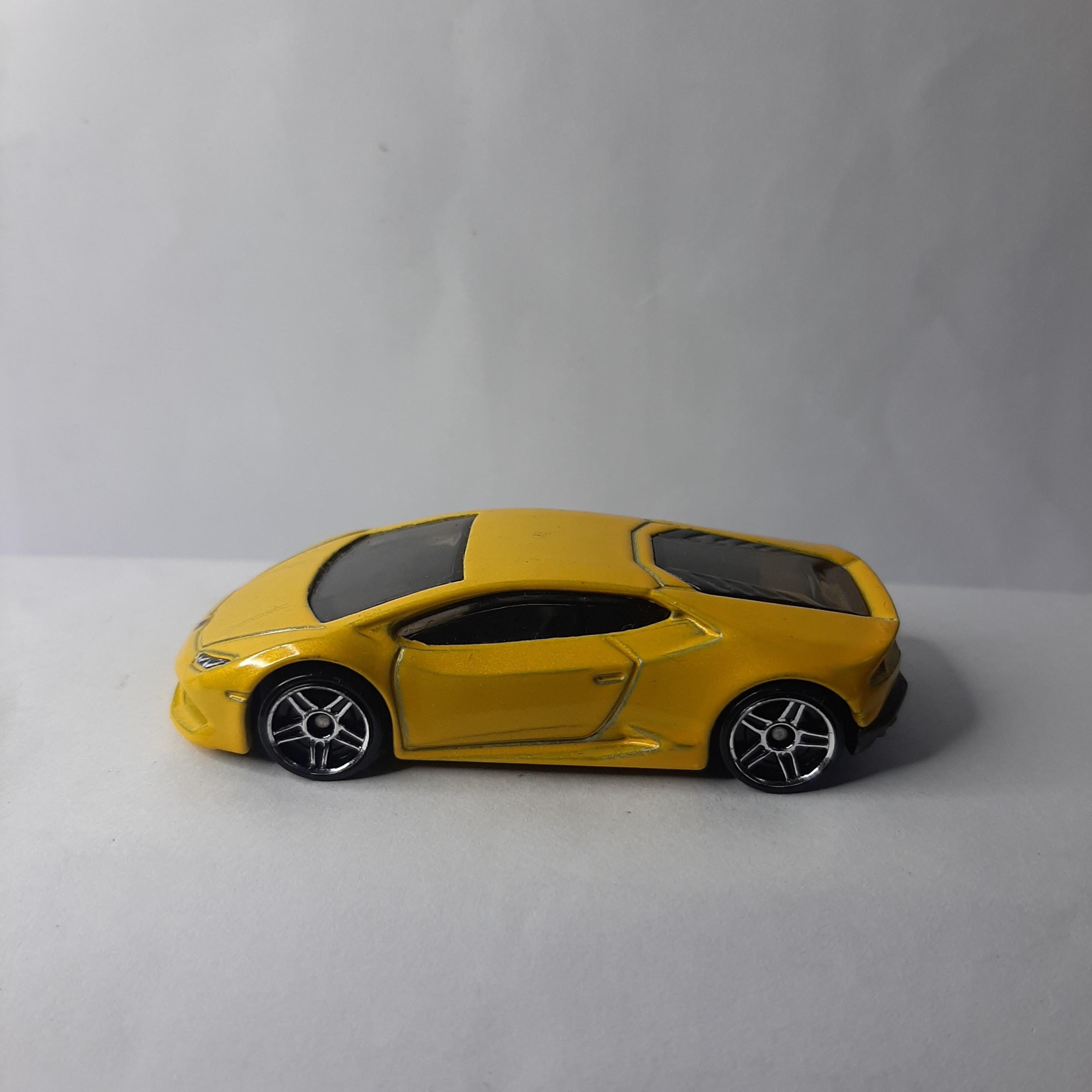 Hot Wheels Lambhini Huracan Toys Games Diecast Toy Vehicles On Carousell