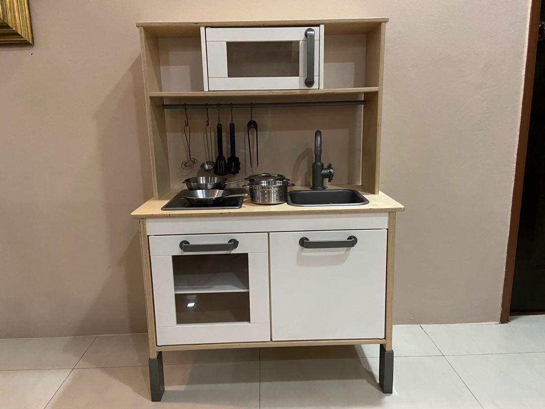 Kitchen Toy Ikea Duktig with Kitchen utensils and 6 piece roll