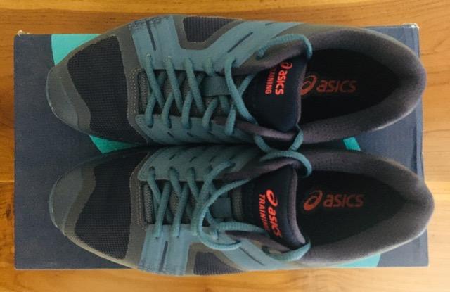 Asics met-conviction cross training shoes (women's) top