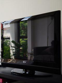 LG 32" Plasma TV