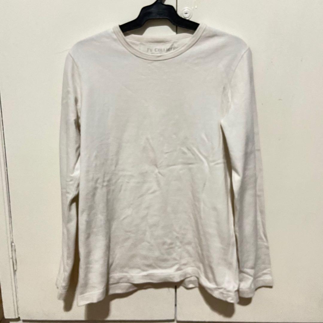 Long sleeve Sweatshirt (Category: Hoodies) located in San Juan City. Submitted by bjonka (Listing ID 1053450737, Image 1). Description: Condition: used; no defects *2 DAYS RESERVATION ONLY!.
